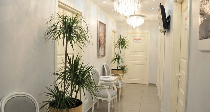 Интерьер клиники CHEVEUX.